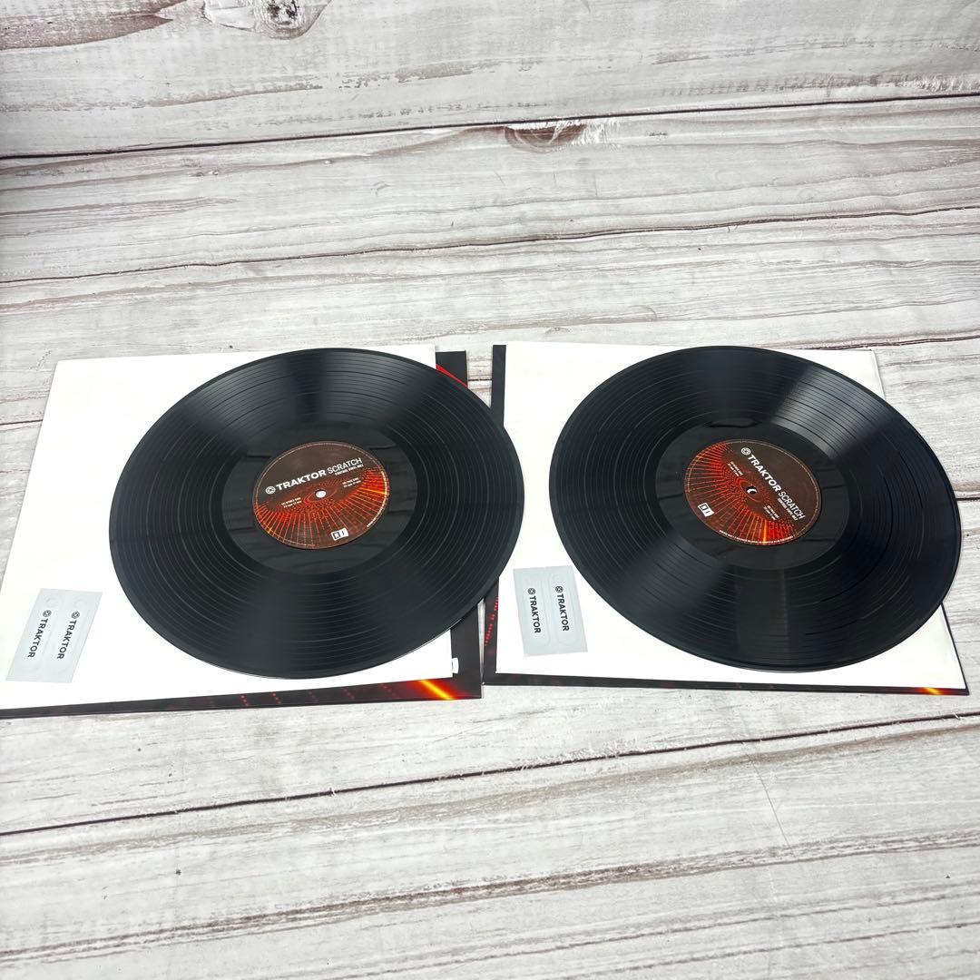 DJ機材 NATIVE INSTRUMENTS TRAKTOR SCRATCH A6