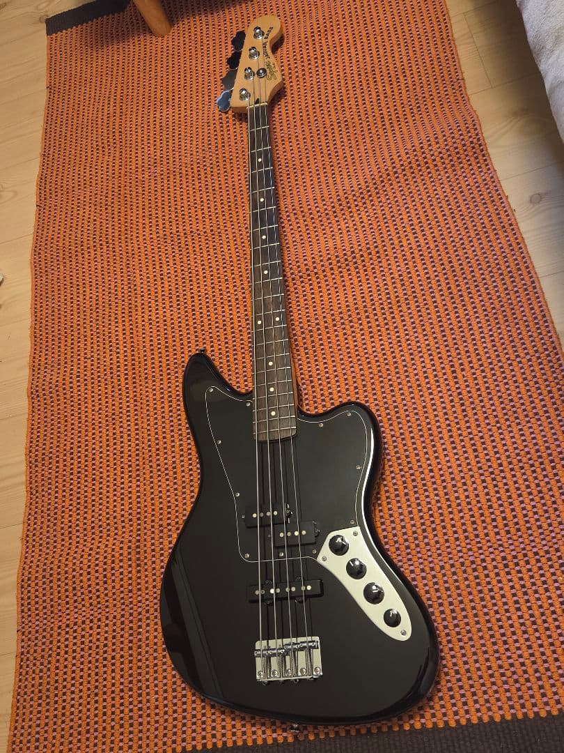 ベース Squier VintageModified JaguarBassSpecial