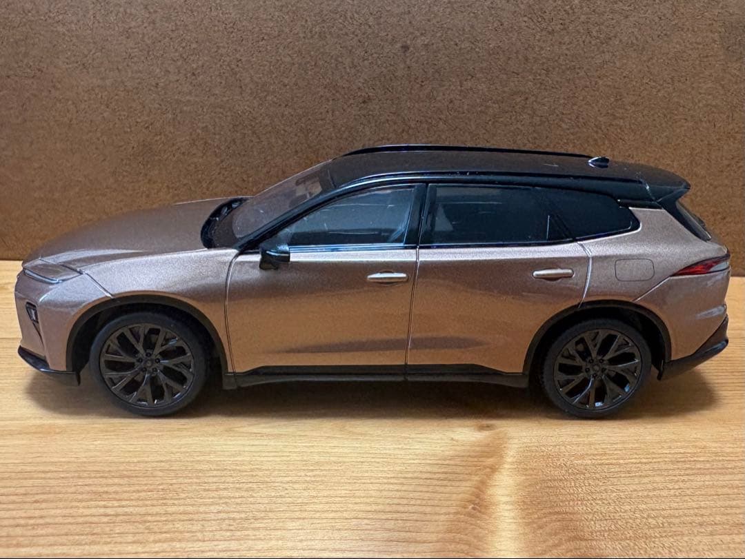 クラウンエステート プレシャスブロンズ×ブラック