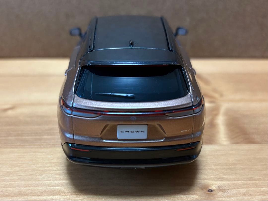 クラウンエステート プレシャスブロンズ×ブラック