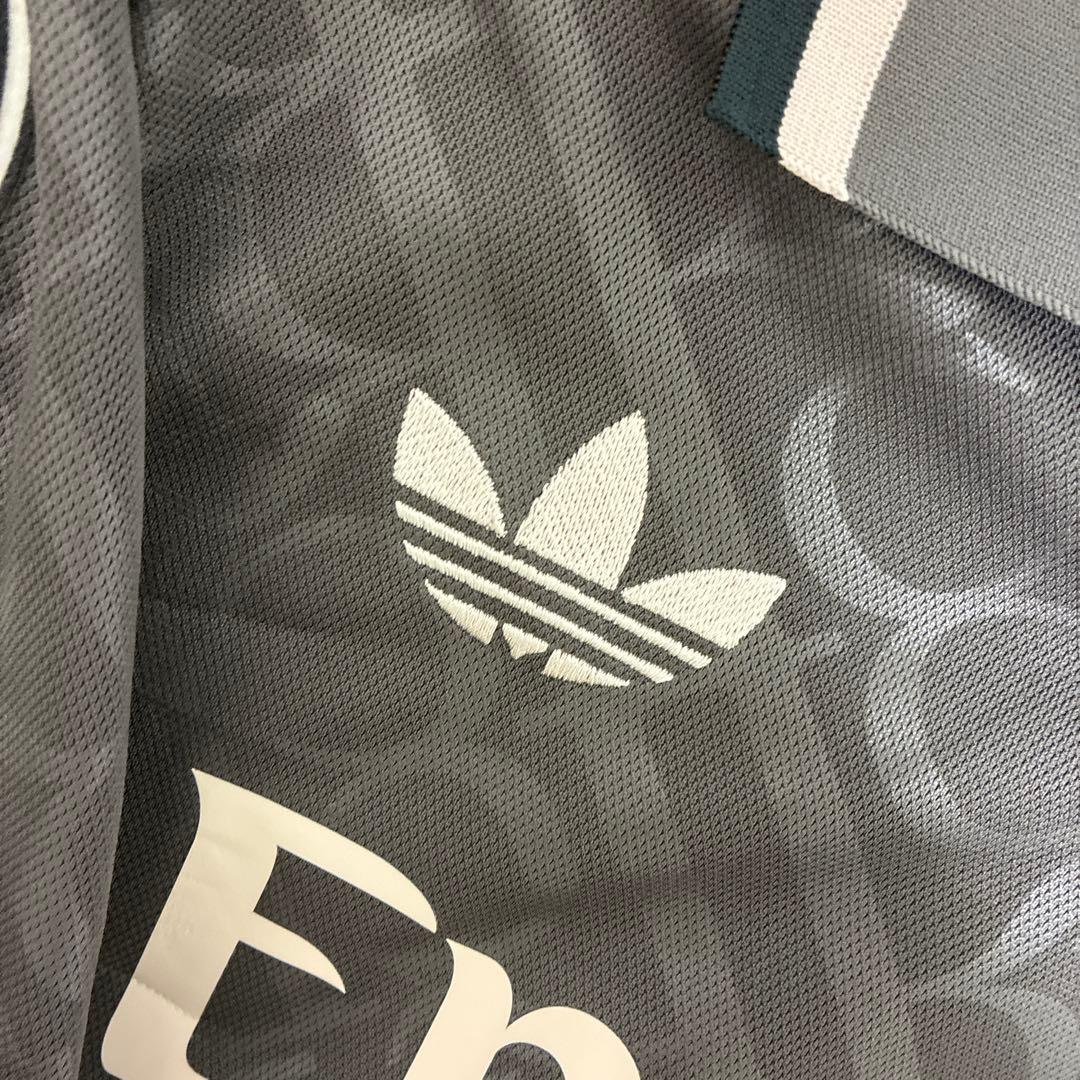 【正規品】レアル・マドリード 24/25 3rd レプリカユニフォーム エムバペ