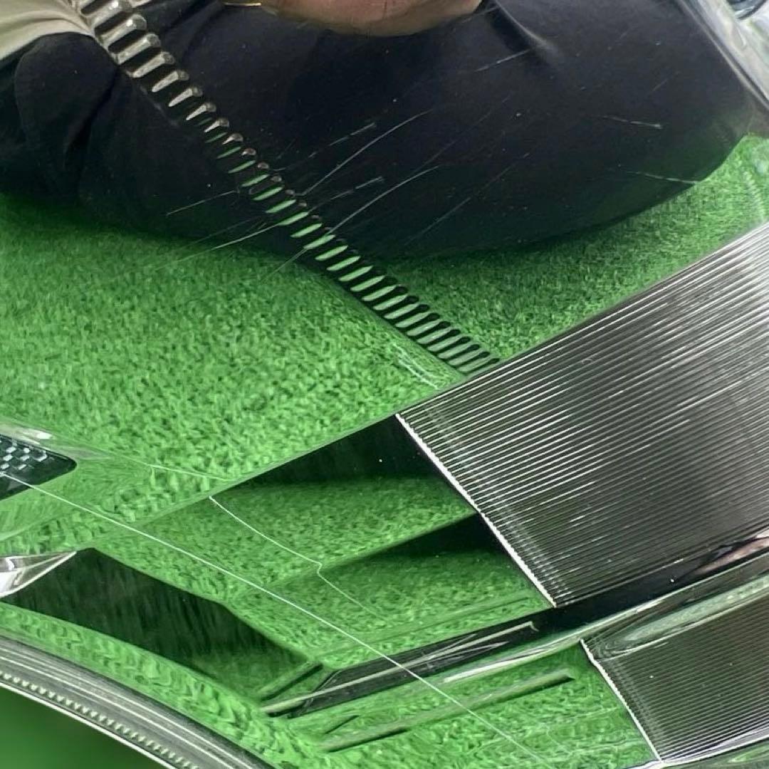 プリウスアルファ  プリウスα  左テールランプ