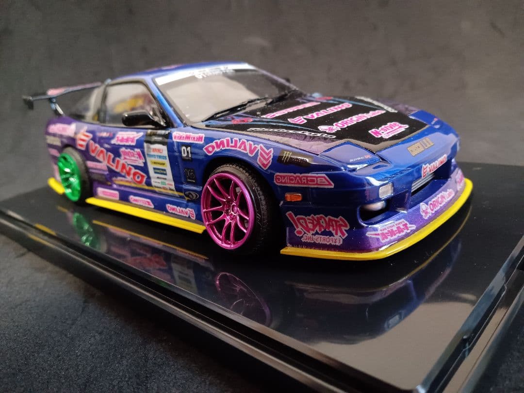 アオシマ 1/24 ニッサン 180SX D1 プラモデル 完成品 ケース付