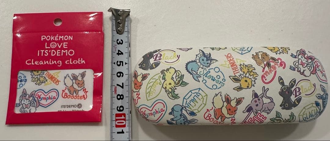 イッツデモ　ポケモン　メガネケース　メガネ拭き　2点セット