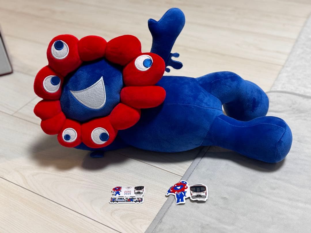 大阪万博 会場限定ミャクミャクくじ 2等　おまけのシール付き