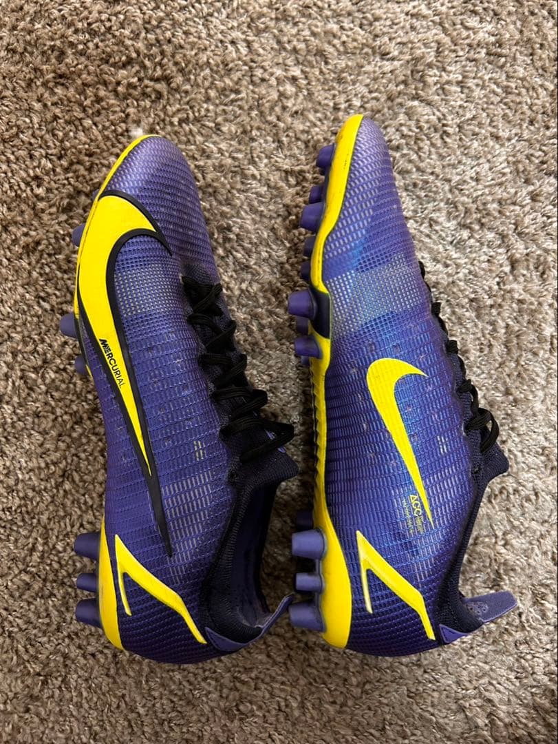 Nike Mercurial サッカーシューズ 紫/黄色