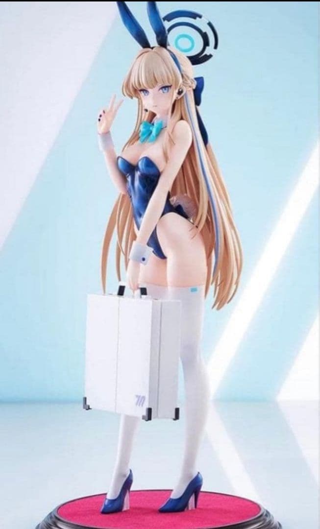 ブルーアーカイブ　飛鳥馬トキ(バニーガール)フィギュア