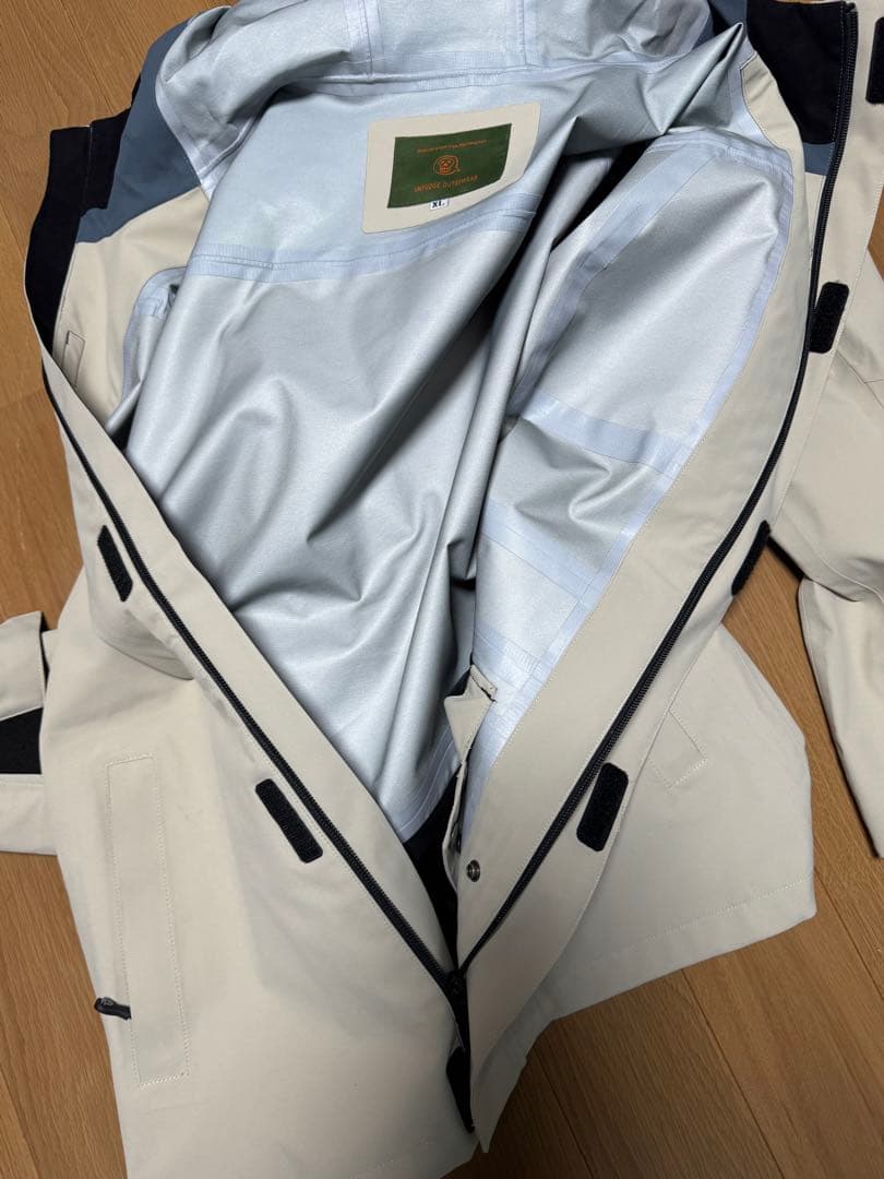 アンファッジ　スノーボード　ジャケット　と　パンツセット　キッズ　XL