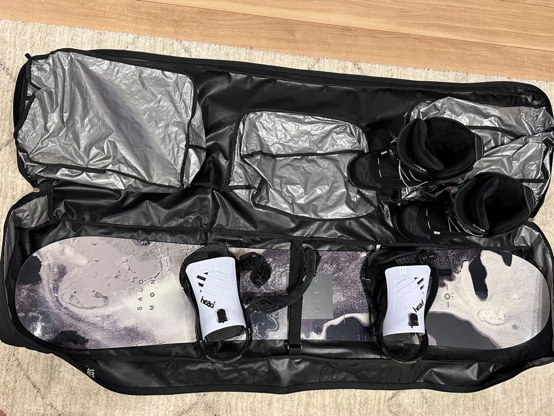 【超美品】Salomon スノーボード4点セット