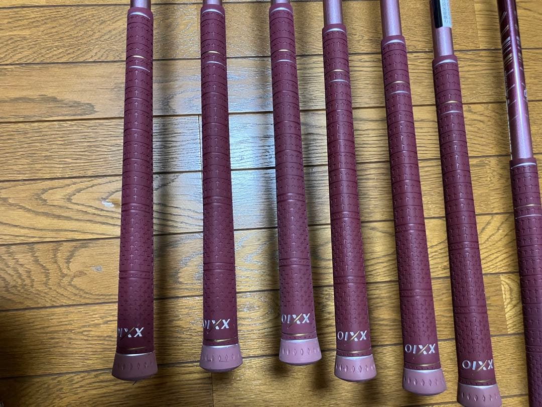 ゼクシオ8 レディース クラブセット 10本(L/ボルドー)