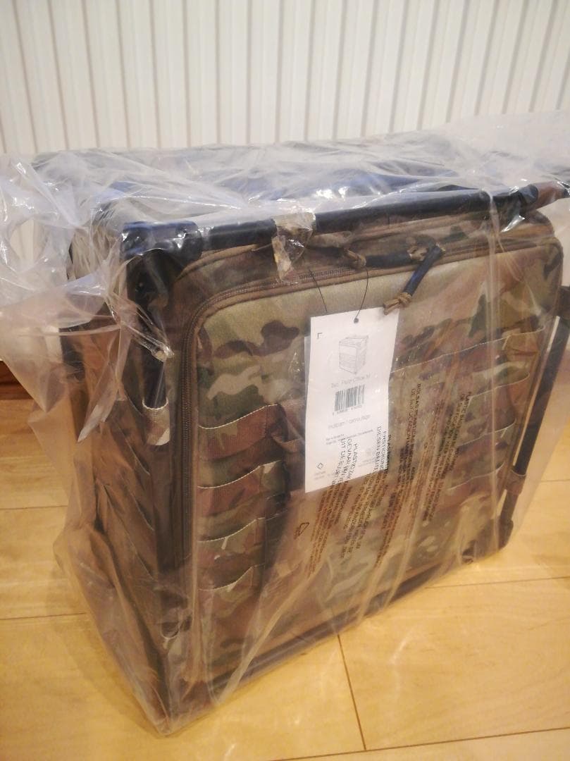 ヘリノックス迷彩柄 折りたたみ式アウトドアテーブル