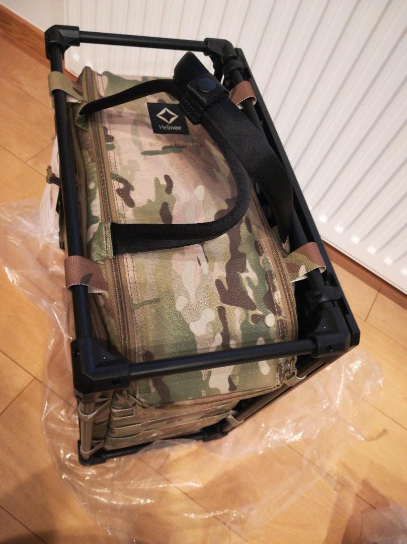 ヘリノックス迷彩柄 折りたたみ式アウトドアテーブル