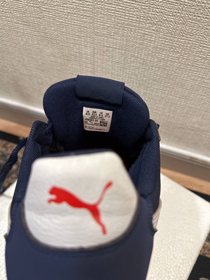 Puma ネイビー スニーカー