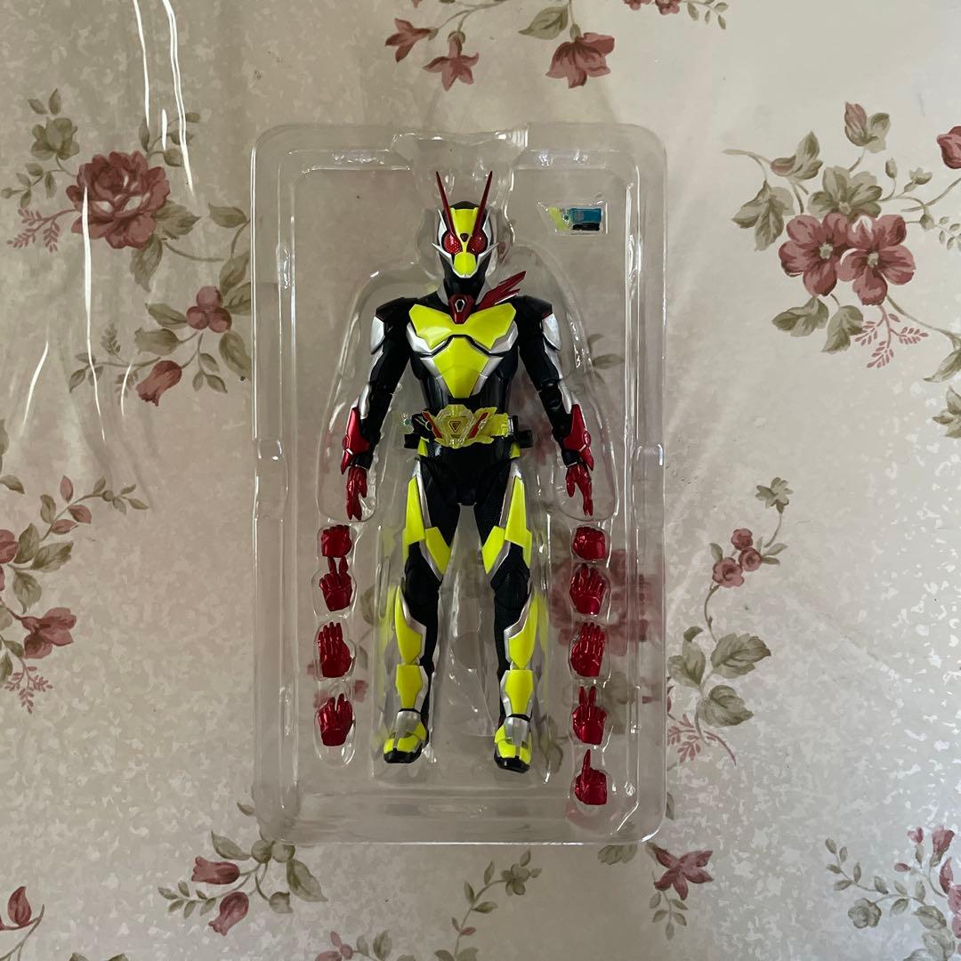 『7月26日まで限定出品』S.H.Figuarts仮面ライダーゼロツー