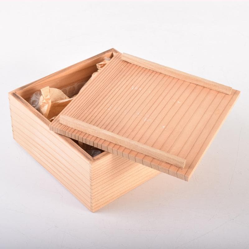 白珊瑚　兎彫刻　置物　瑪瑙石台付　時代箱付　V　7910