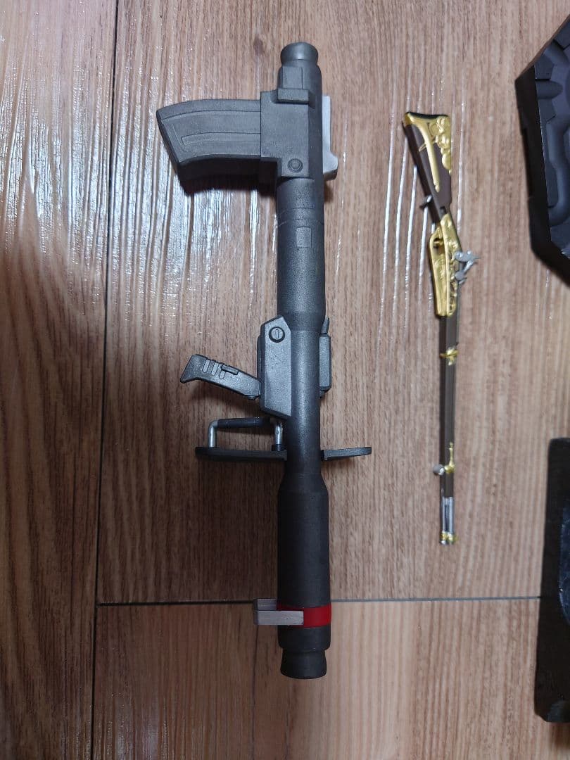 1/100アナベル、ガドー専用ゲルググプラモデル塗装済完成品