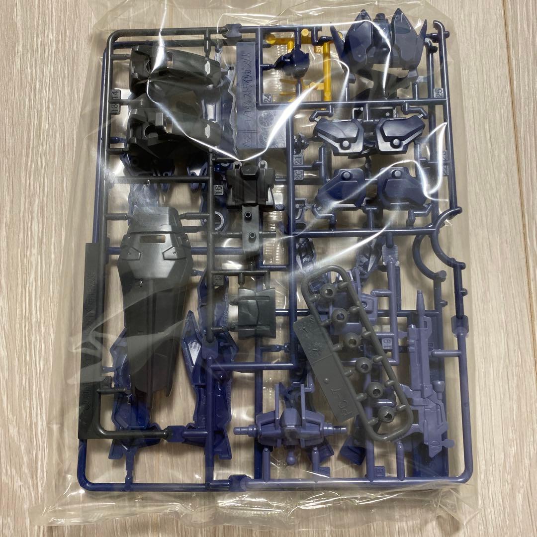 ブラックストライクガンダム　限定プラモデル