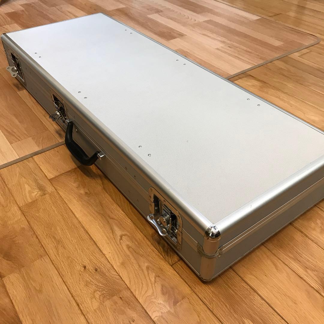 G&L ASAT CLASSIC 日本製。