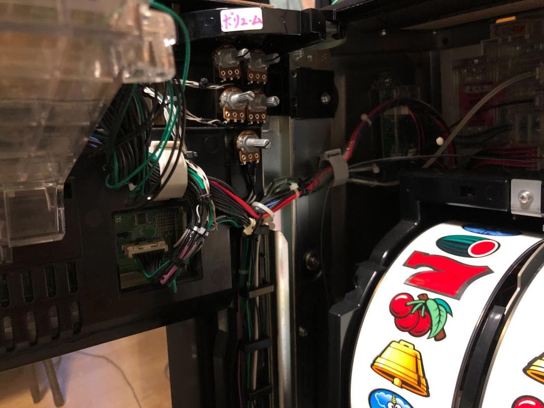 パチスロ　5号機 サンダーVリボルト　不要機　ボリューム付き