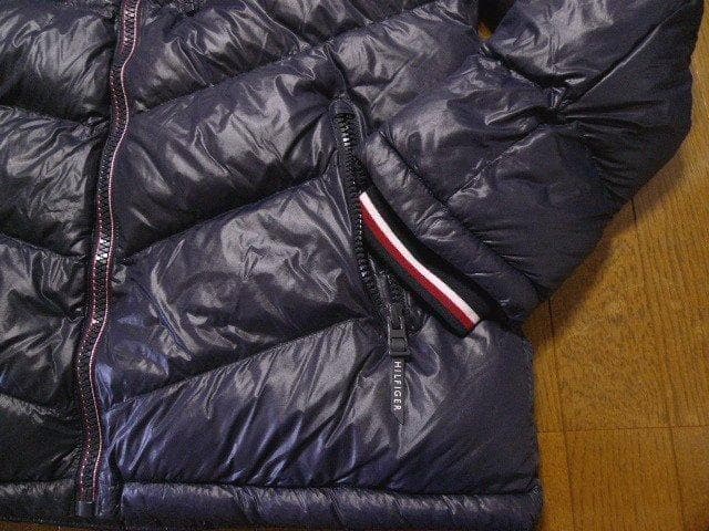 【大きい】XL日本サイズ位新品トミーヒルフィガーUSA限定ダウンジャケット同機能