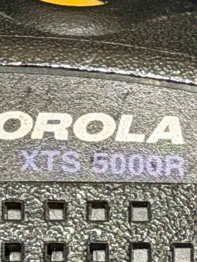 G*W様 MOTOROLA XTS 5000 R (不動品)TCI PTTスイッ