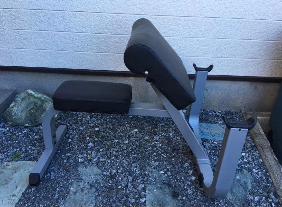 【直接引取限定】BodySolidのジムユースのプリチャーベンチ