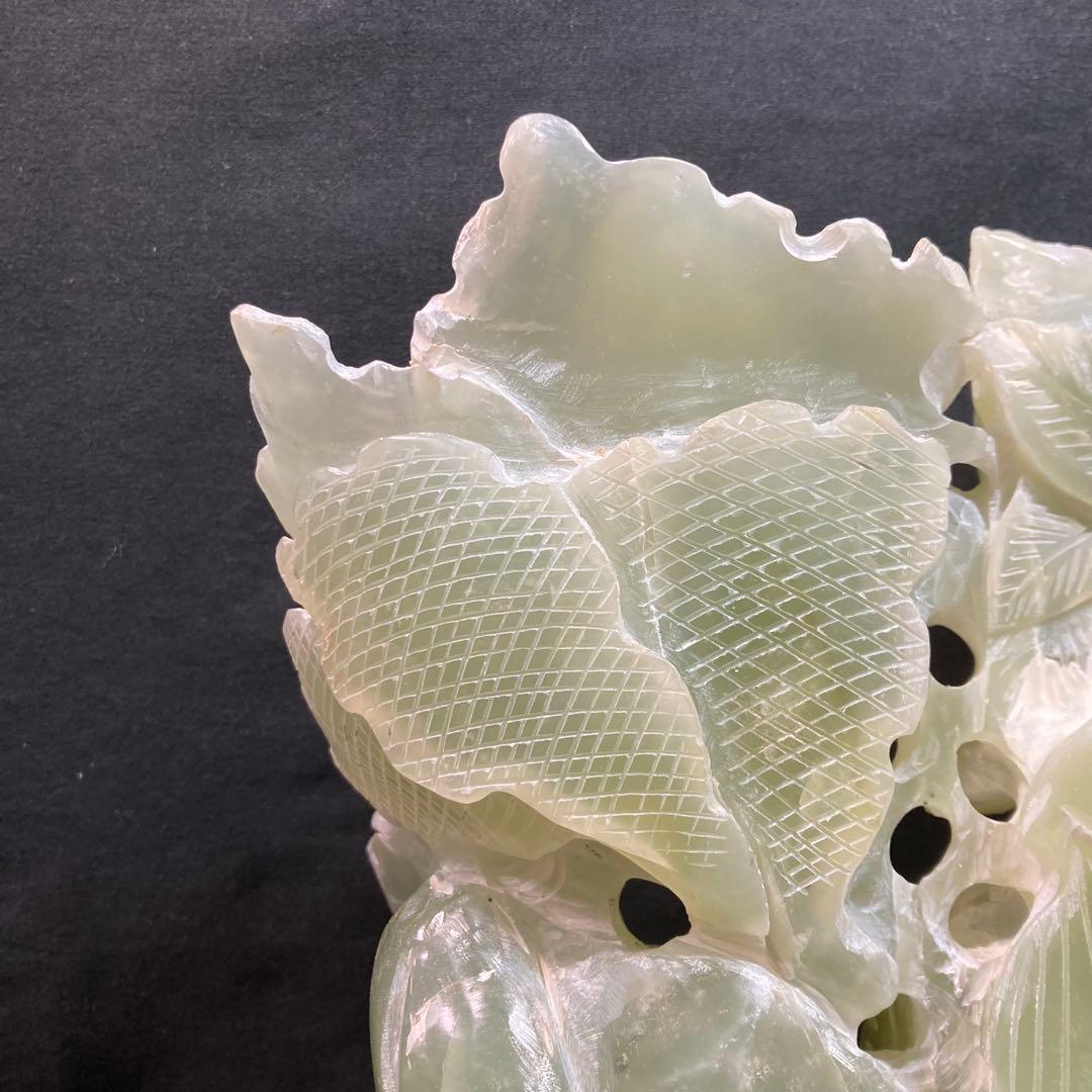 《中国古玩》翡翠 玉石彫刻 植物 蝙蝠 中国美術