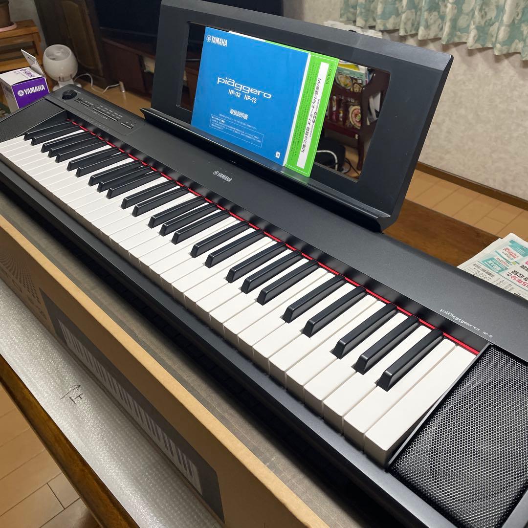 ヤマハ YAMAHA 電子キーボード piaggero ブラック NP-12B