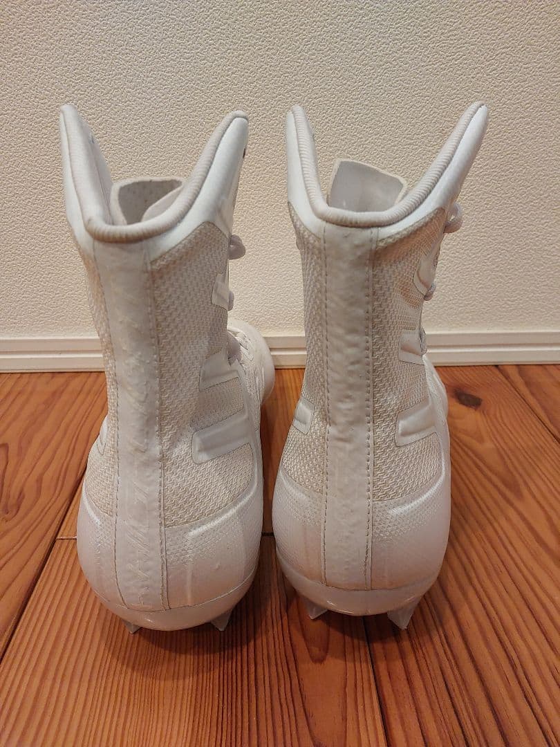 アンダーアーマー　Highlight Mc アメフト　スパイク