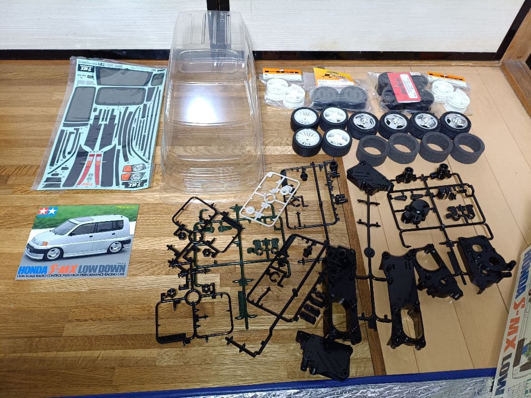 当時物！タミヤ TAMIYA 未塗装 S-MX ボディ M01シャーシセット