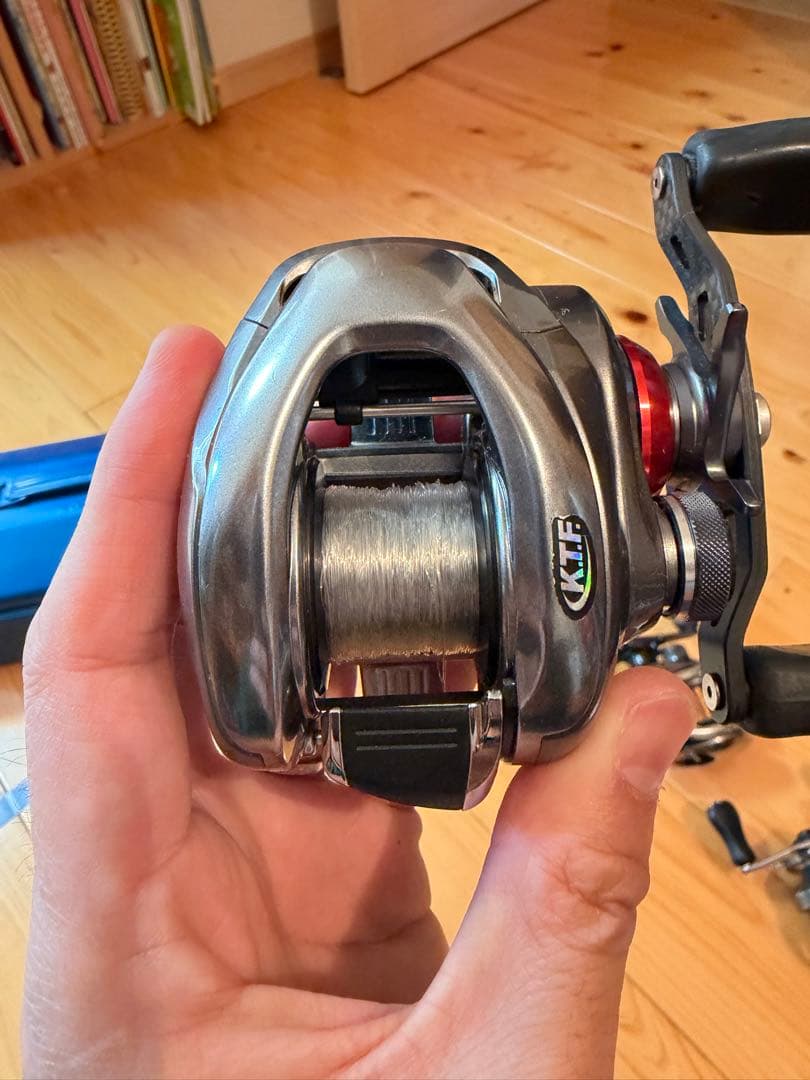 バス釣り引退　シマノ　メタニウムDC カーボンハンドル