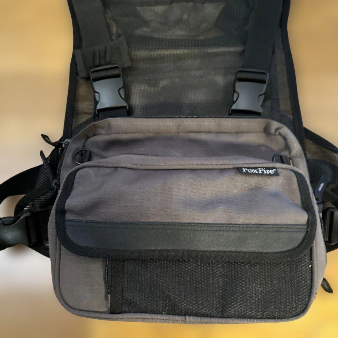 FOXFIRE ベスト　バックベスト　トラウトベスト　 フォックスファイヤー