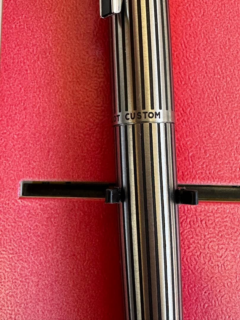 PILOT 万年筆 18K-WG ケース付き カスタム　ストライプ