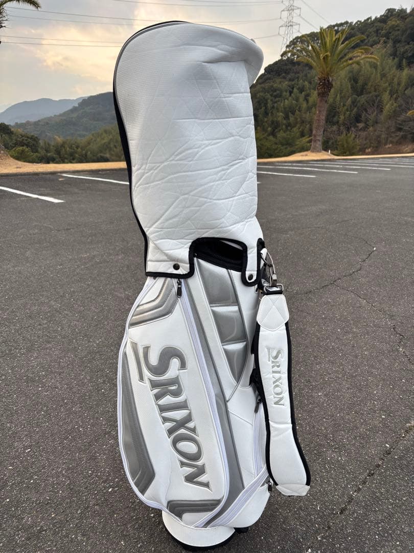 SRIXON ゴルフバック