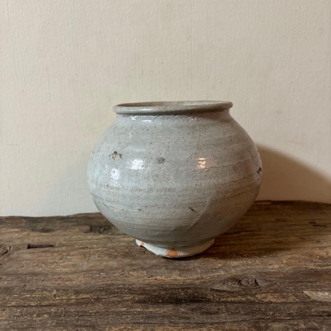李朝壷　白磁　堅手　丸壷　塩笥壺　骨董　韓国オンギ　骨董品.アンティーク.古民芸