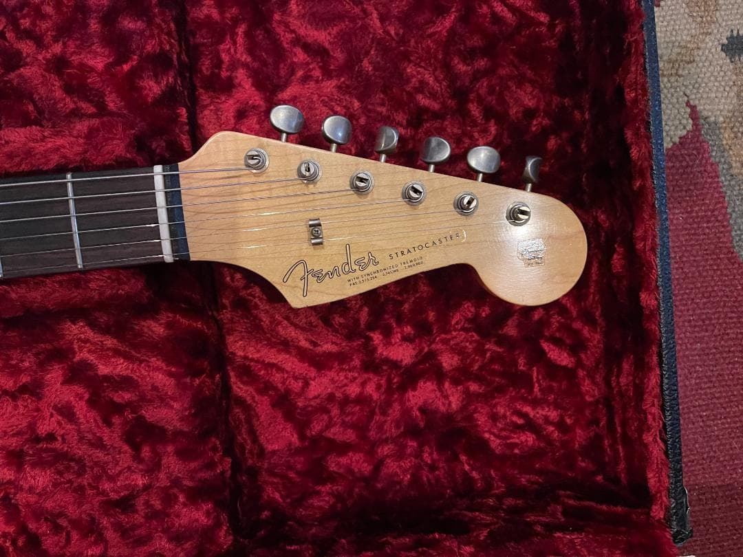 ギター Fender Custom Shop LTD 64 Stratocaster