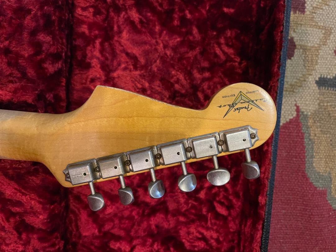 ギター Fender Custom Shop LTD 64 Stratocaster