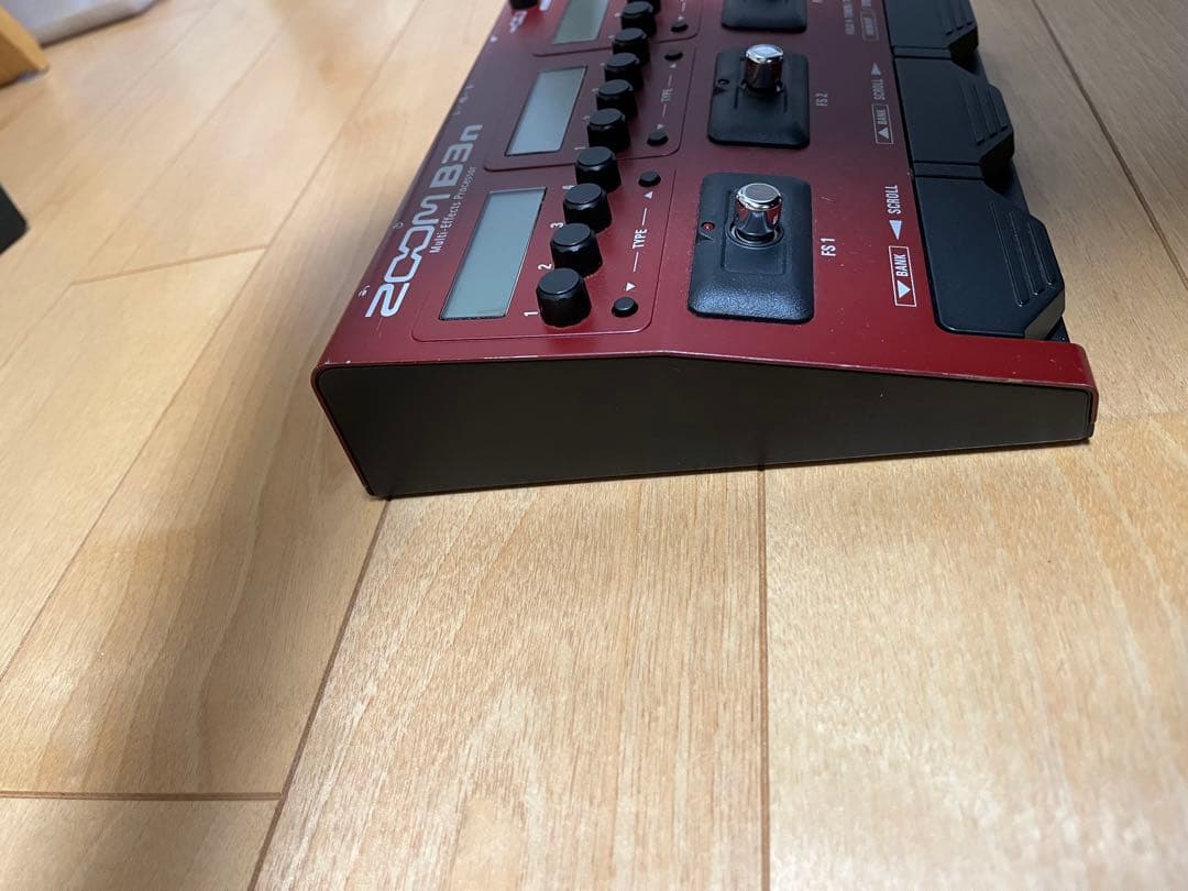 【今週土日最終値下げ】ZOOM B3n マルチエフェクター