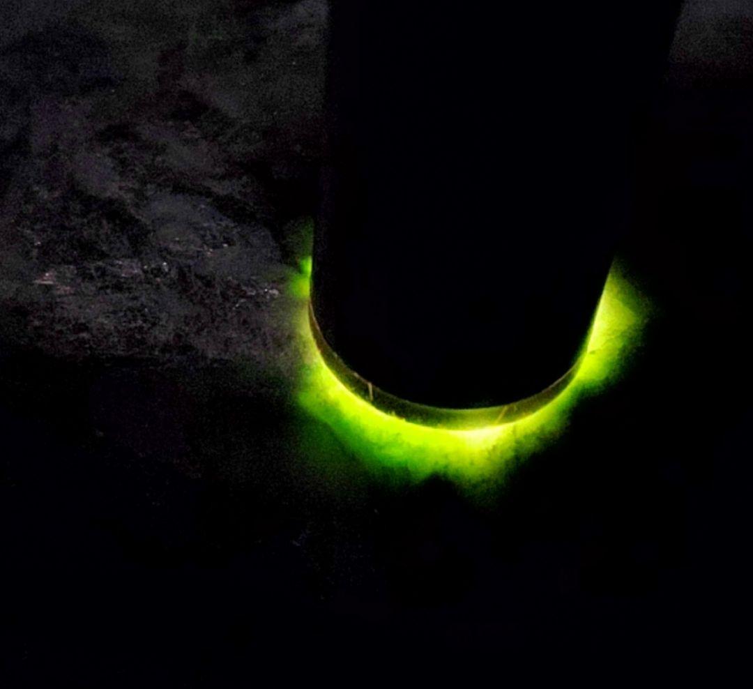 ★翡翠原石★糸魚川硬玉【姫川・切り出し・カメレオン翡翠390ｇ】