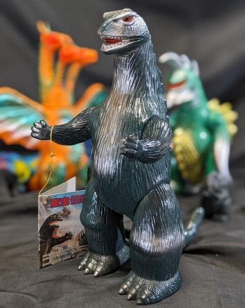 ゴジラ＆ガイガン＆キングギドラ＆アンギラス他（ブルマァク復刻）６体セット＋２