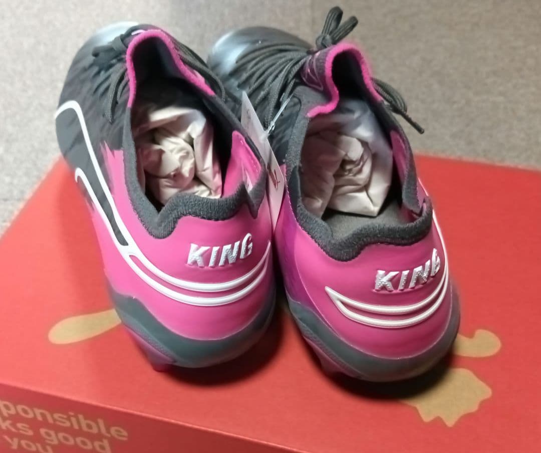 【新品】PUMA KING ULTIMATE RUSH キング 28.0cm