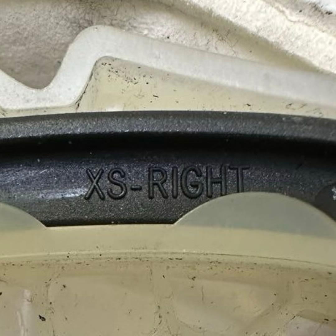 スノーボード DORAEMON 140cm ビンディングSALOMON XS