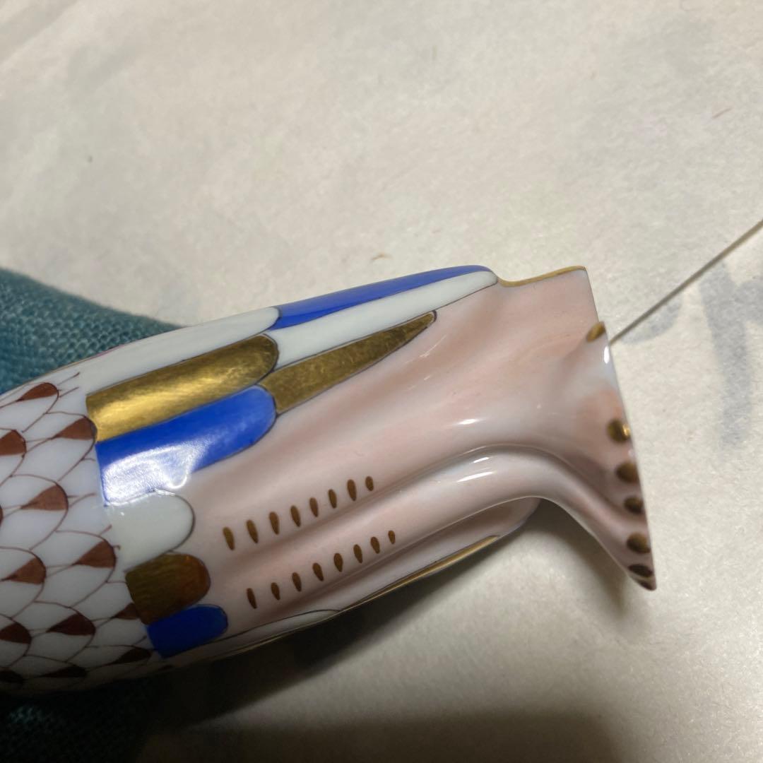 カラフルなフクロウの陶器置物