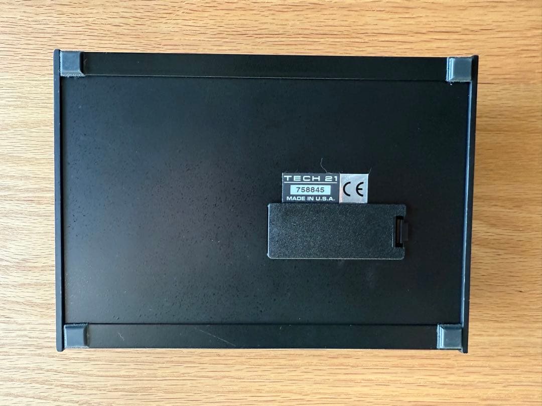 TECH21 テック21 SANSAMP TRI-A.C. プリアンプ