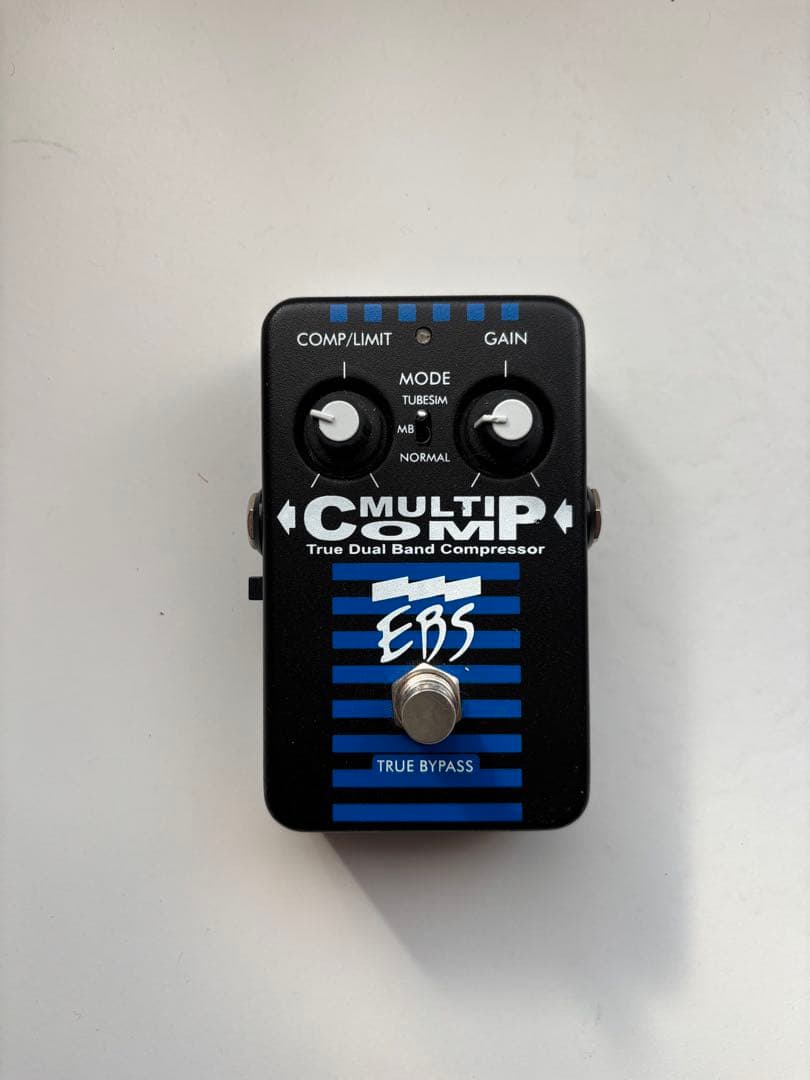 EBS MULTI COMP ベースエフェクター　外箱•ユーザーマニュアル付き