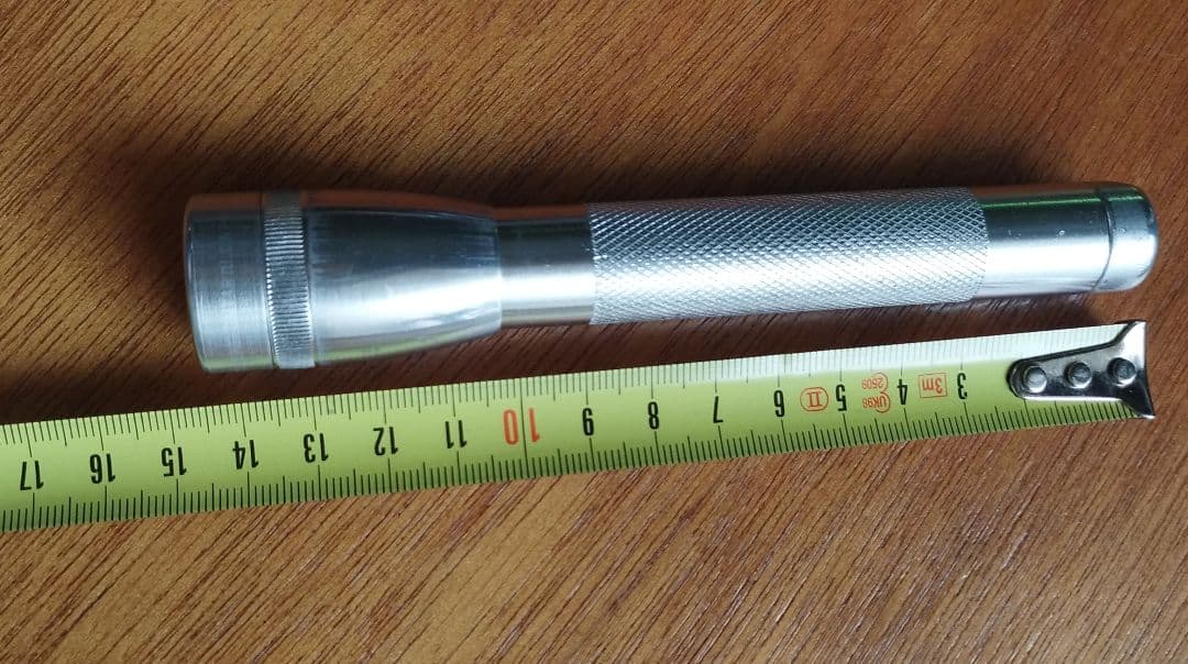 ミニマグライト　ビンテージ品　AA 単3電池タイプ　シルバー　非LED