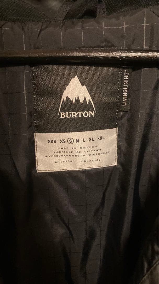 BURTON スノーウェア 美品 Sサイズ(日本L相当) 値下げ不可