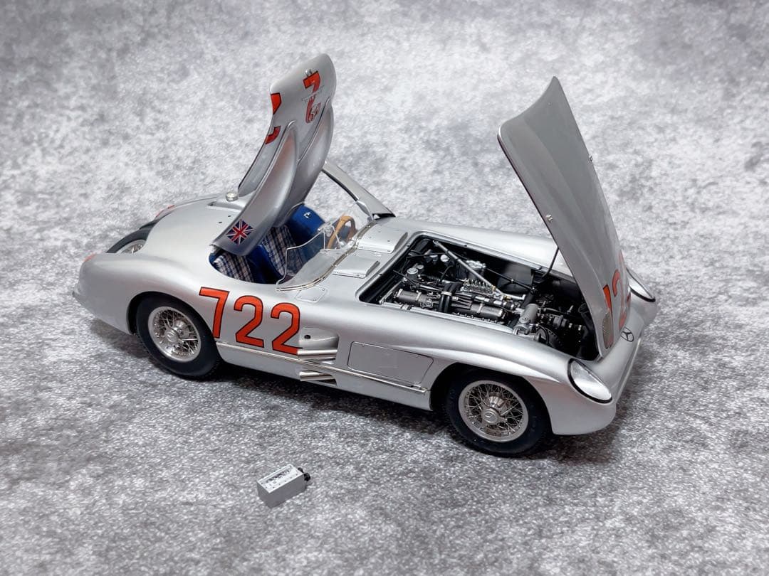 ミニカー CMC 1/18 Mercedes-Benz 300SLR w196s