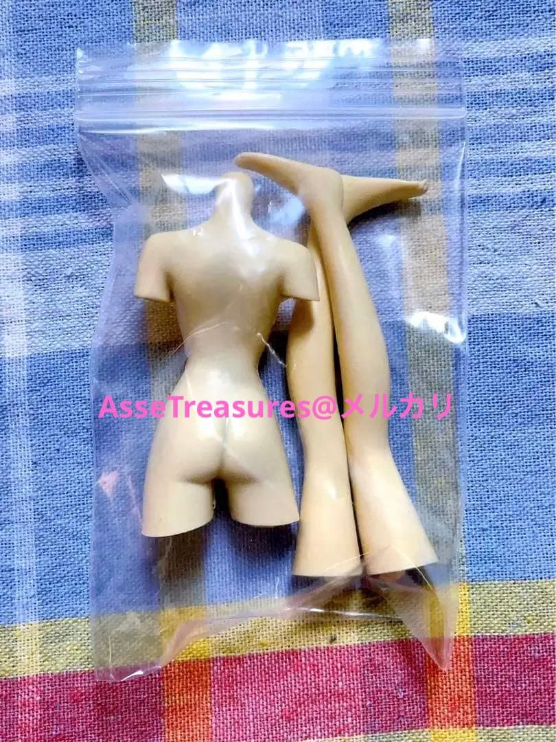 当時モノ B-Club ガレージキット 1/8 フォウ・ムラサメ Zガンダム