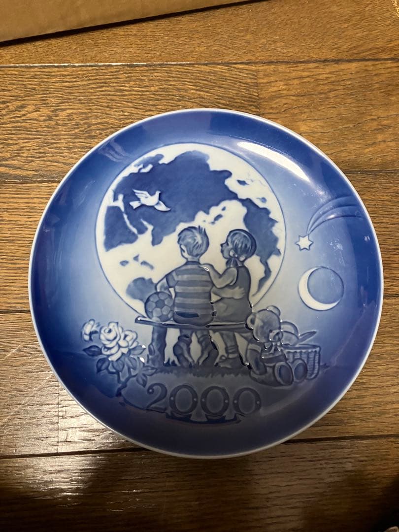 【送料込】  青い皿 壁掛け 5年分【匿名配送】